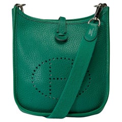 Hermès Evelyne 16 TPM shoulder bag in Vert Jade Taurillon Clemence leather, PHW