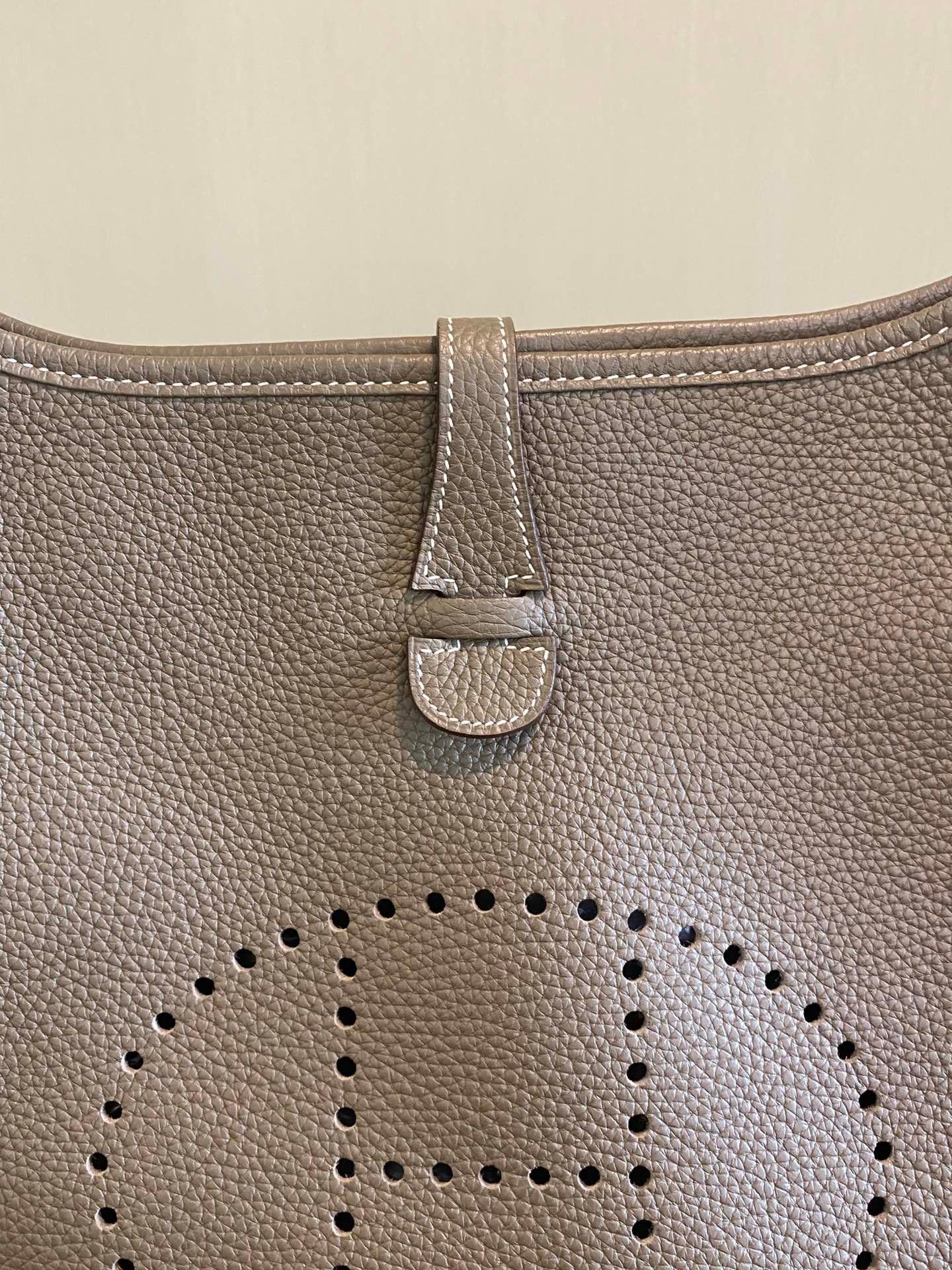 Women's Hermes Evelyne 29 Large Crossbody Bag Grey with Strap For Sale
