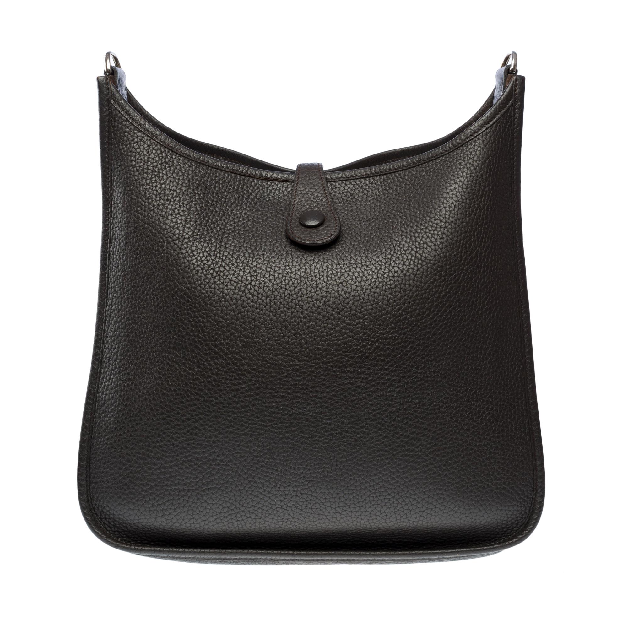 Hermès Evelyne 29  shoulder bag in Brown Taurillon Clemence leather, SHW In Good Condition In Paris, IDF