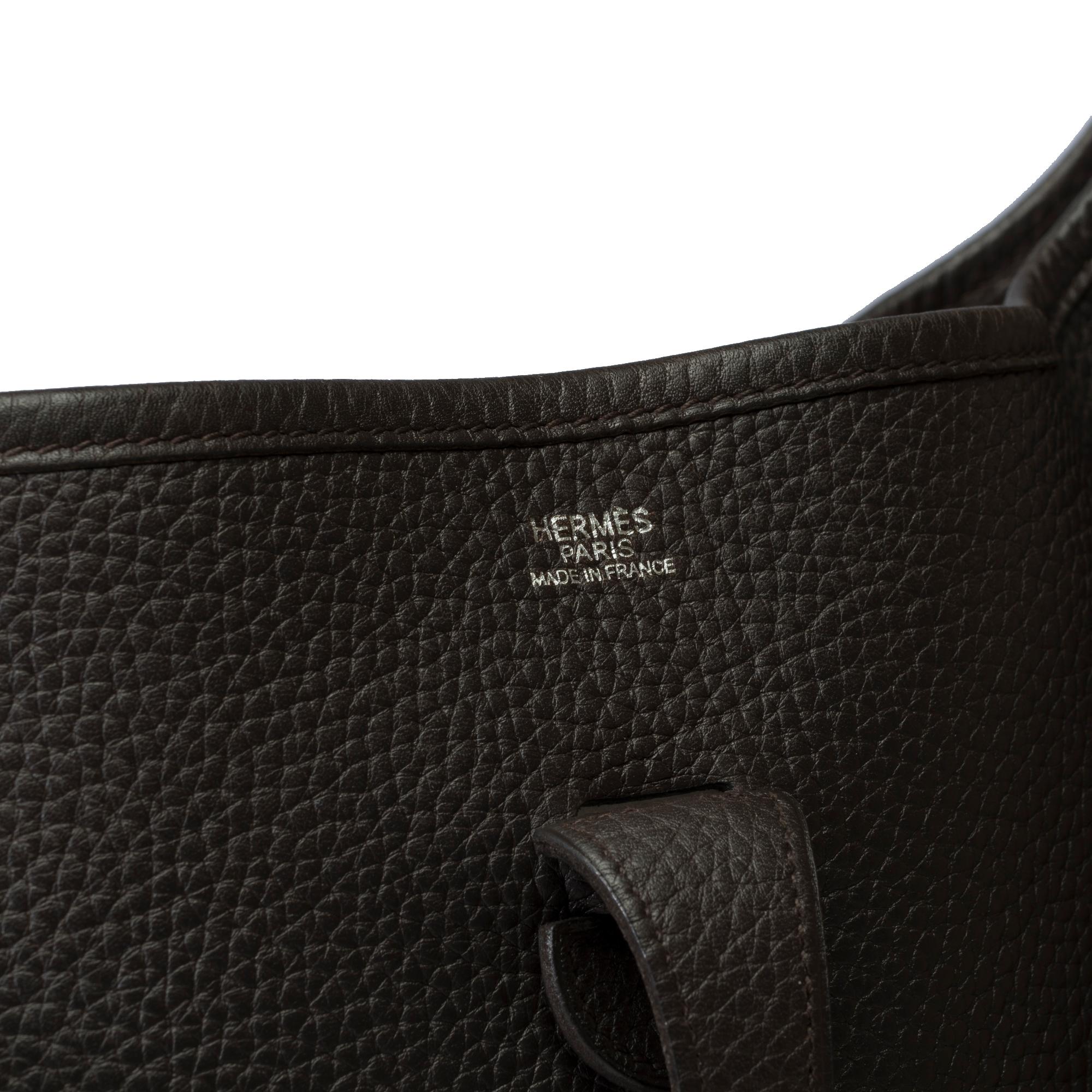 Hermès Evelyne 29  shoulder bag in Brown Taurillon Clemence leather, SHW 2