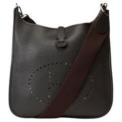 Hermès Evelyne 29 shoulder bag in Brown Taurillon Clemence leather, SHW