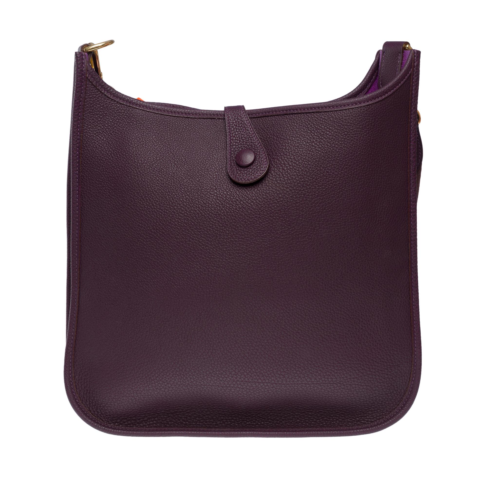 Women's Hermès Evelyne 29  shoulder bag in Purple Togo leather, GHW