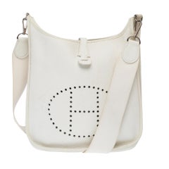 Hermès Evelyne 29  shoulder bag in White Togo Calf leather, PHW