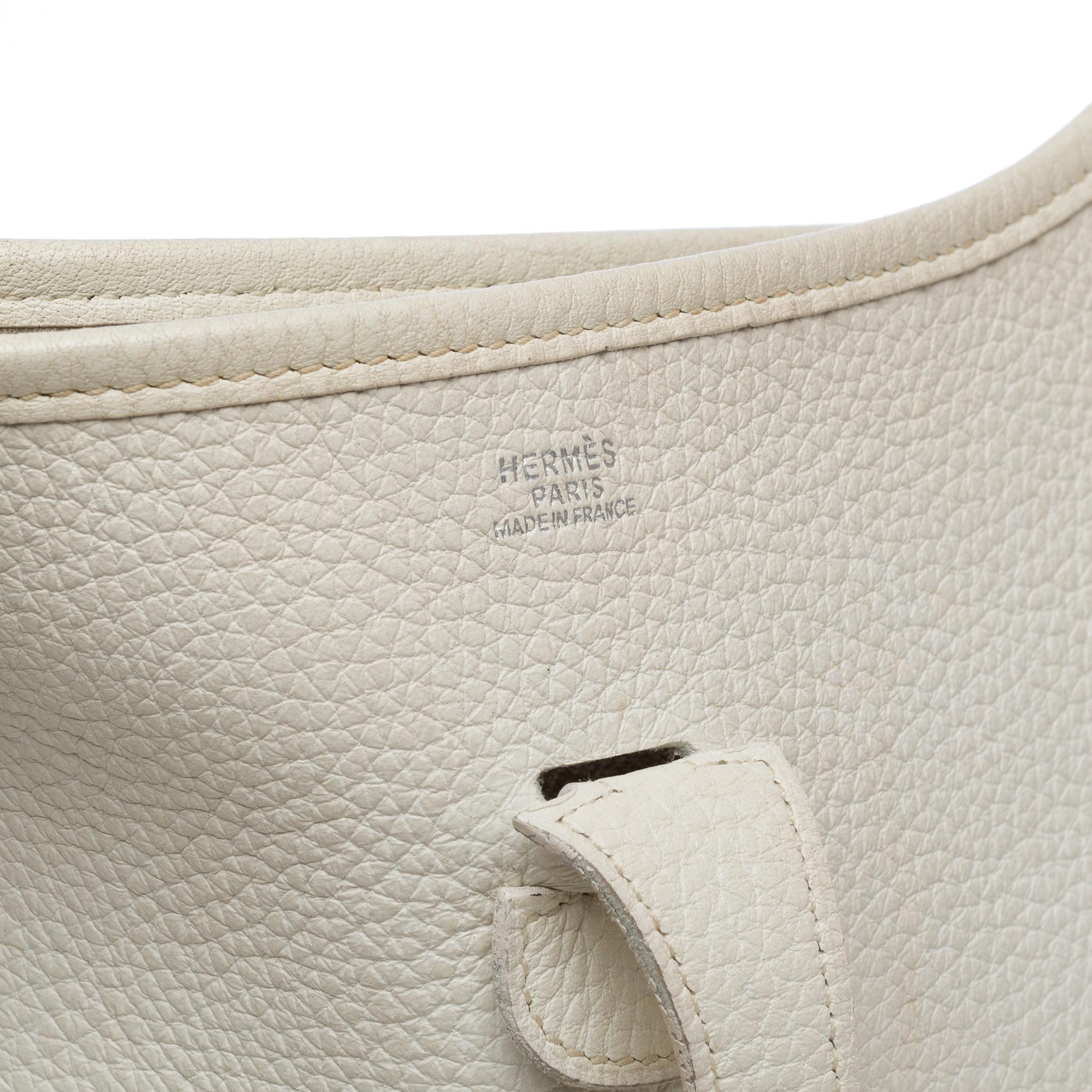 Hermès Evelyne 29  shoulder bag in White Togo Calf leather, PHW For Sale 1