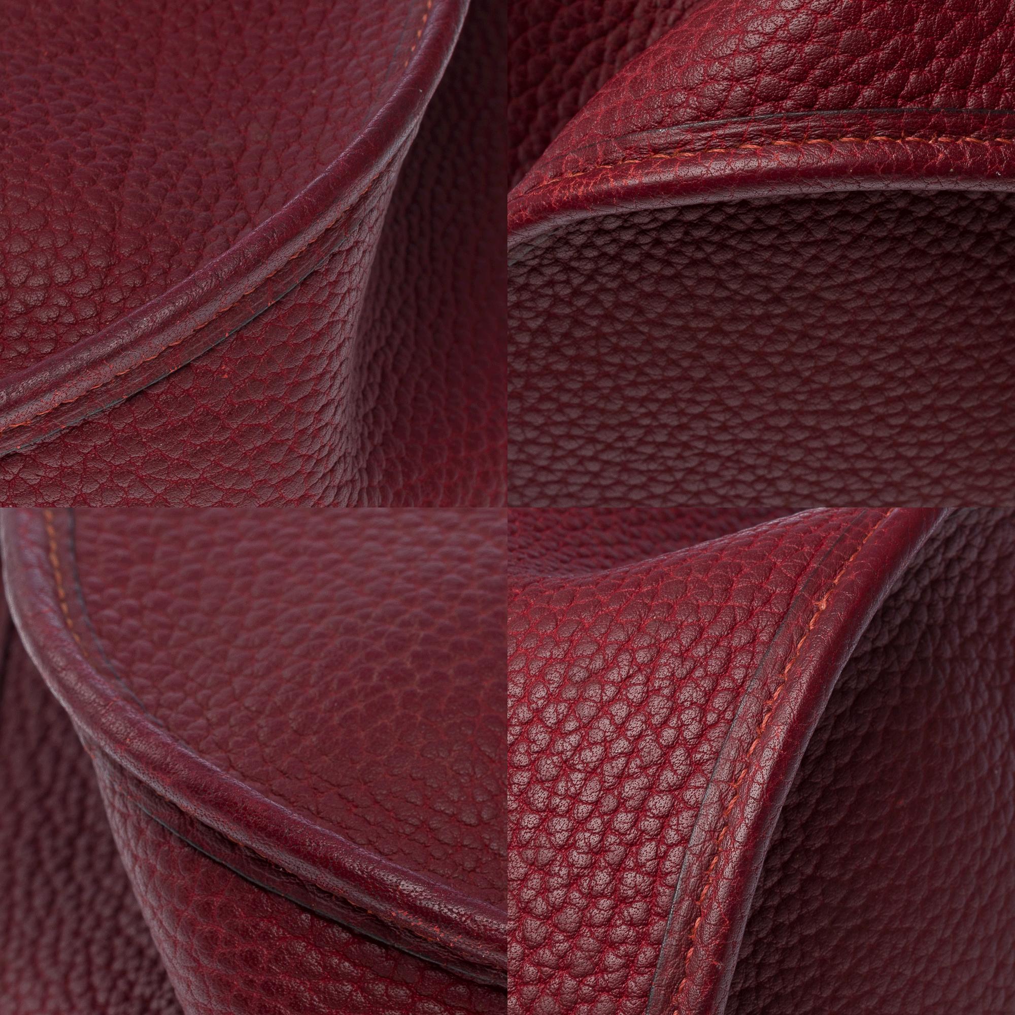 Hermès Evelyne 33 (GM) shoulder bag in Red Fjord calf leather, GHW For Sale 5
