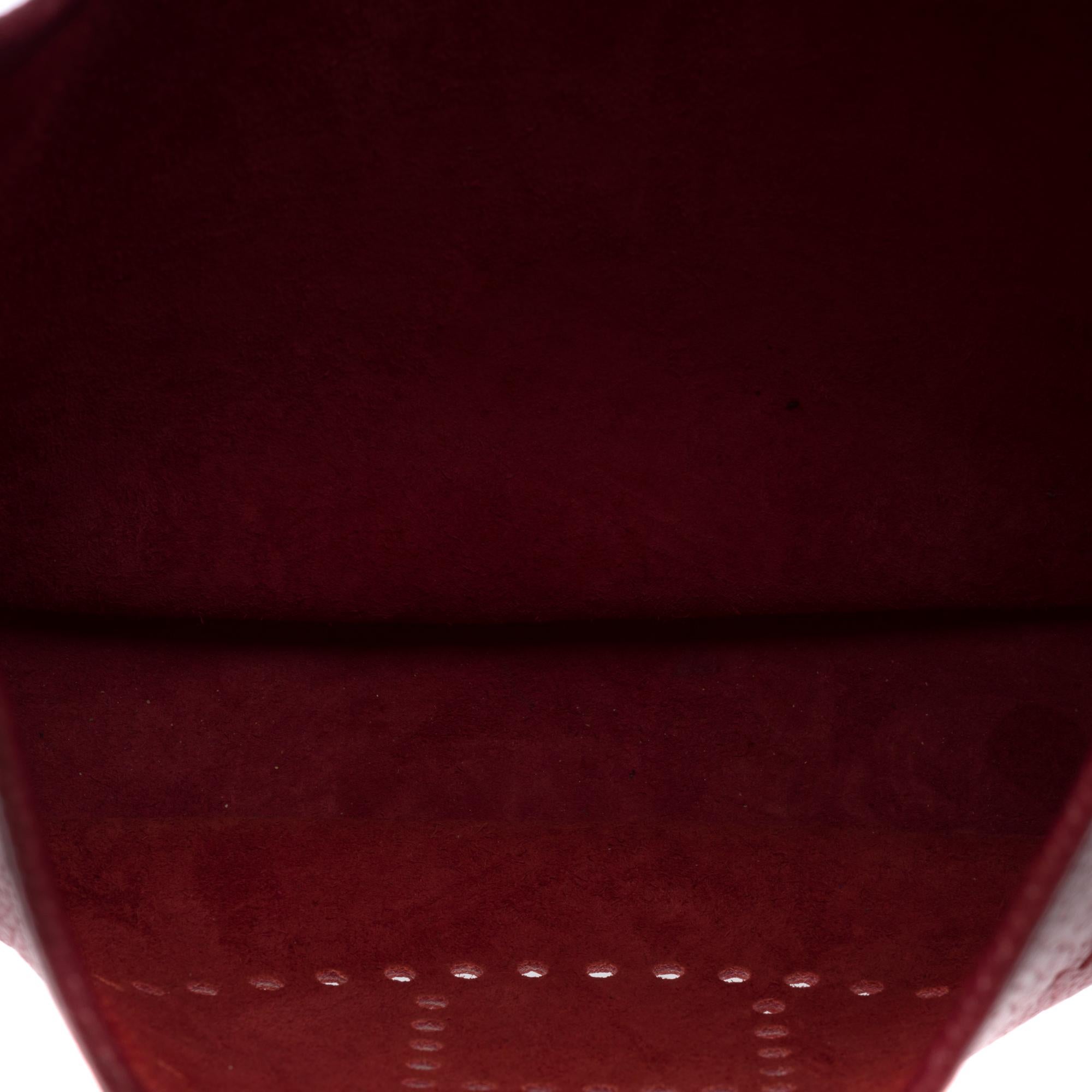 Sac à bandoulière Hermès Evelyne 33 (GM) en cuir de veau Rouge H Fjord, PHW en vente 4