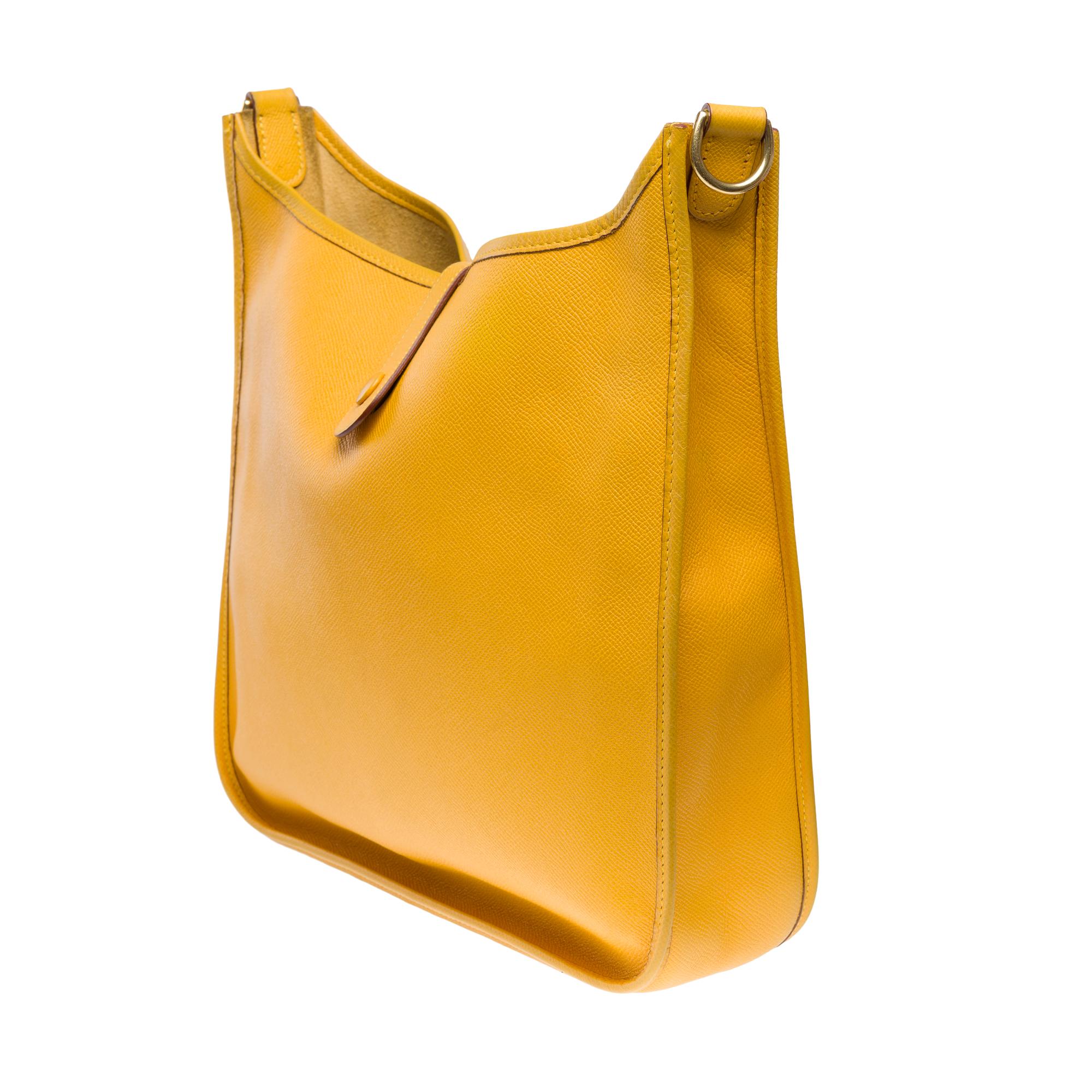 Hermès Evelyne 33 (GM)  shoulder bag in Yellow Gold Courchevel leather, GHW 1