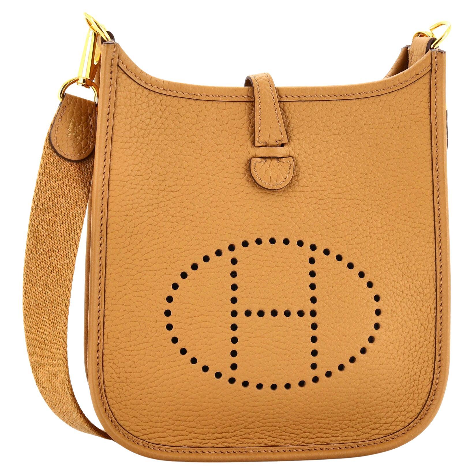 Hermes Crossbody Bag - The Epitome of Elegance and Convenience