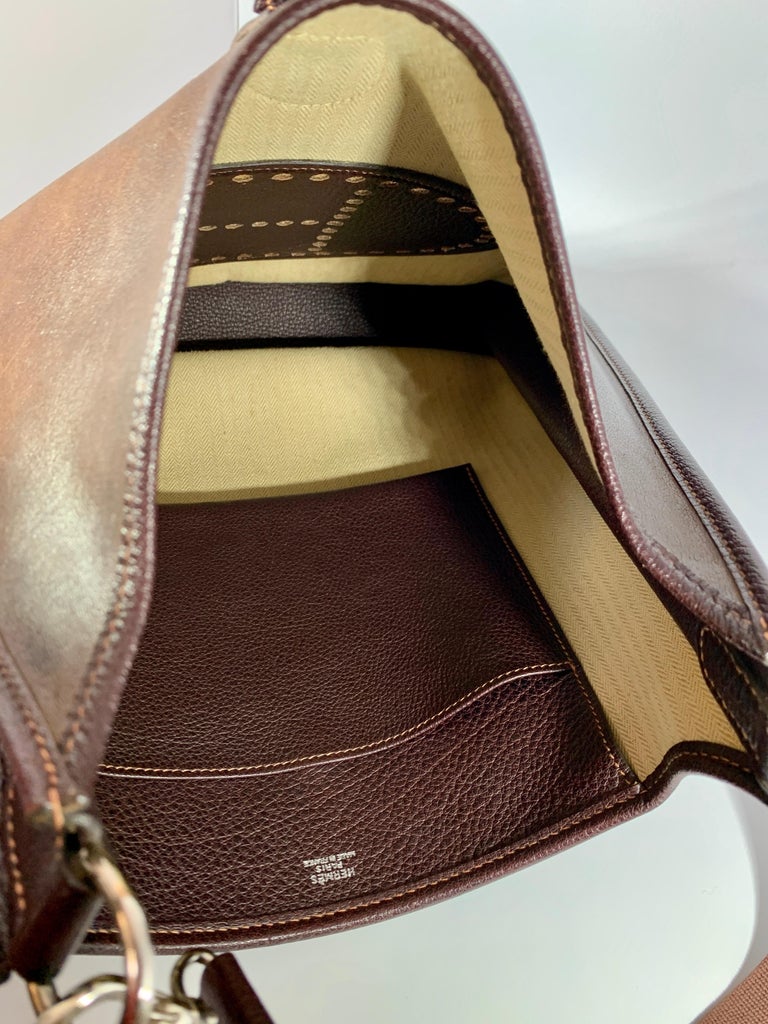 Mini evelyne leather crossbody bag Hermès Brown in Leather - 28089550