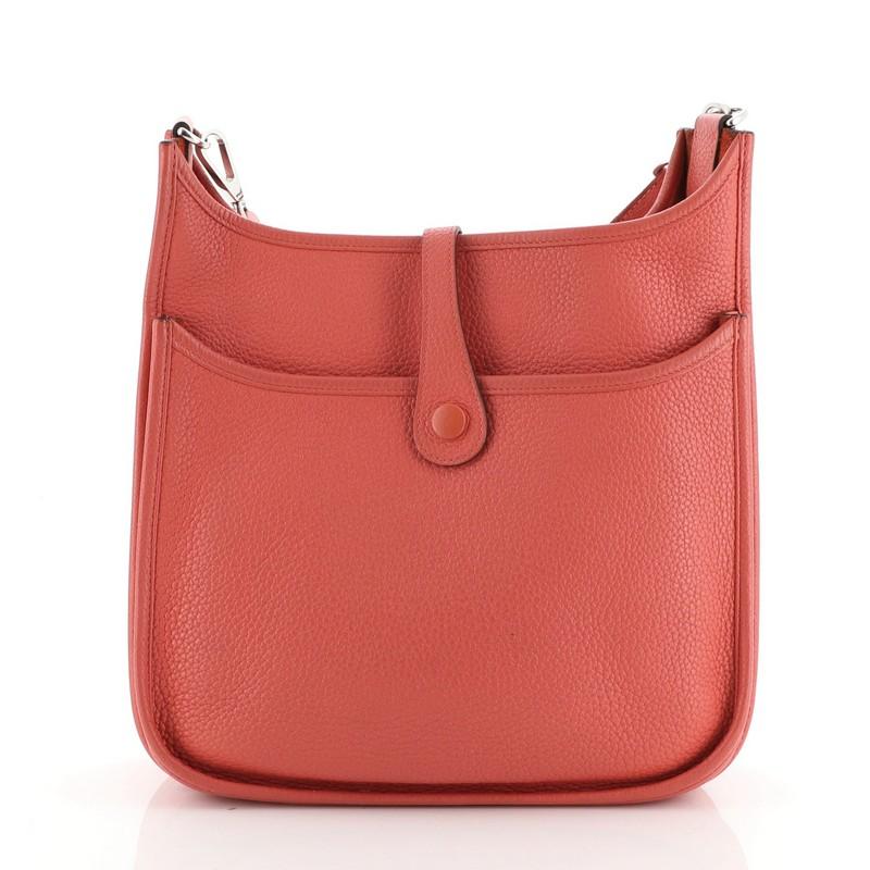 Hermes Evelyne Crossbody Gen III Togo PM In Good Condition In NY, NY