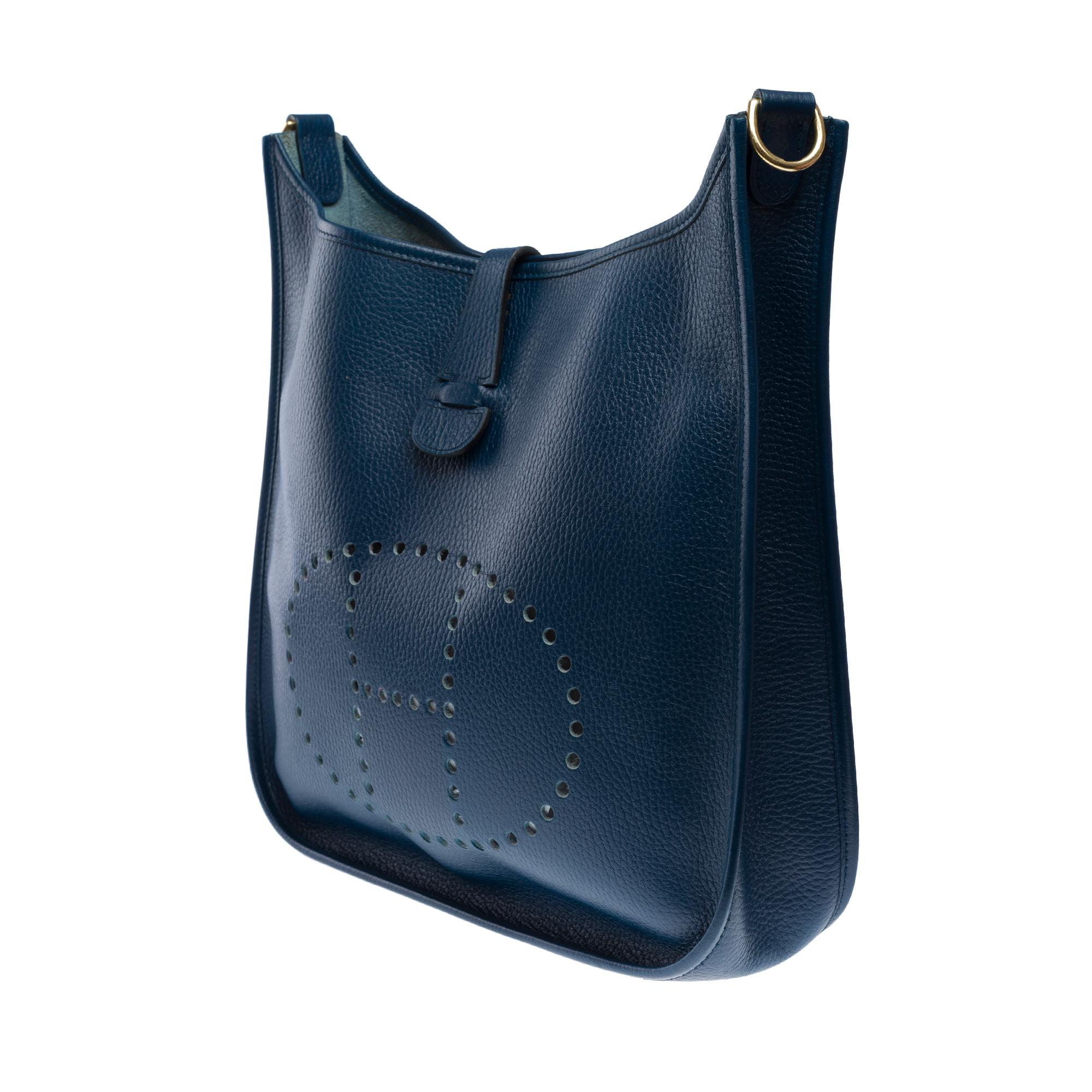 Hermès Evelyne GM  shoulder bag in Navy Blue Taurillon Clemence leather, GHW For Sale 2