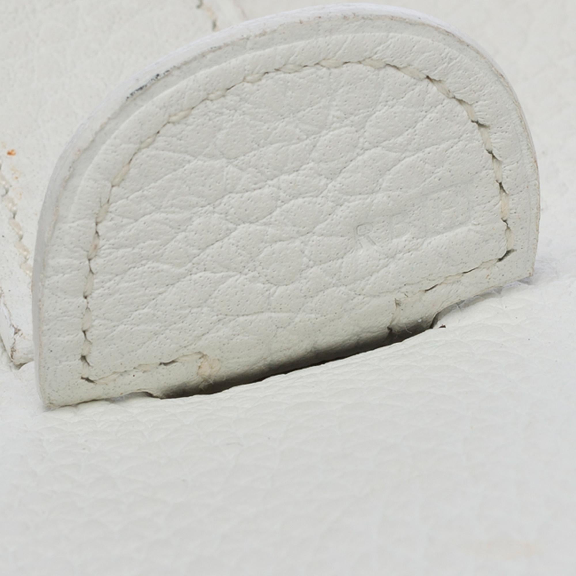 Hermès Evelyne II 33 (GM) shoulder bag in White Togo Calf leather, PHW For Sale 2