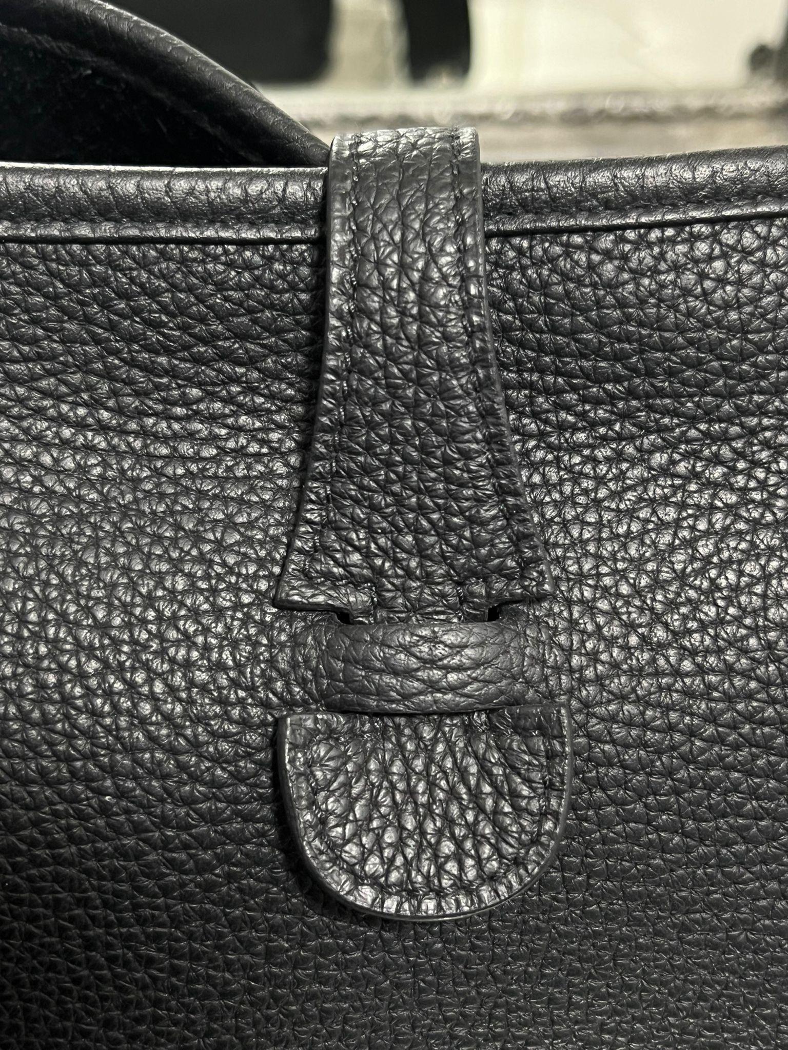 Hermes Evelyne III 29 Leather Bag 4