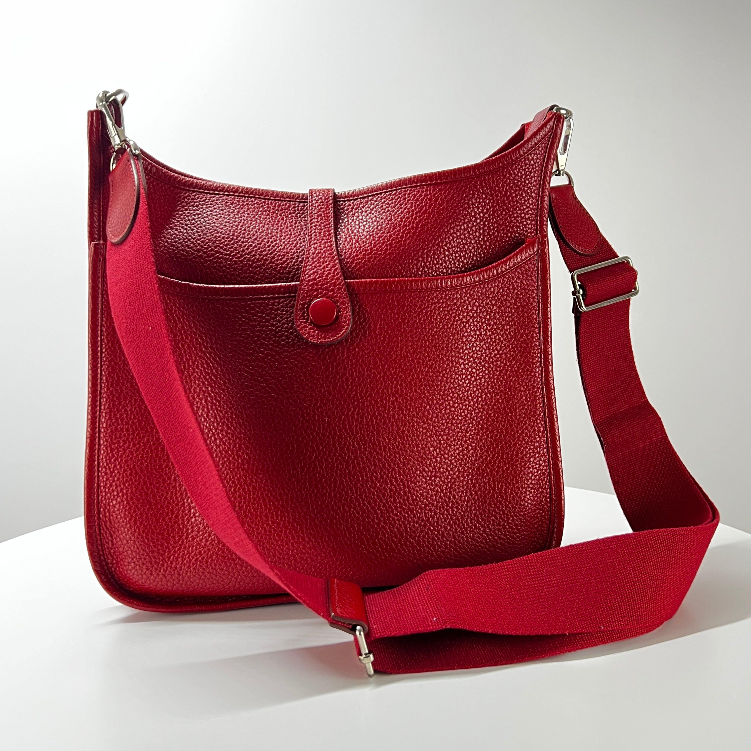Hermès Evelyne III Crossbody Clemence Leather Red Palladium 2013 Excellent état - En vente à SAINT-OUEN-SUR-SEINE, FR