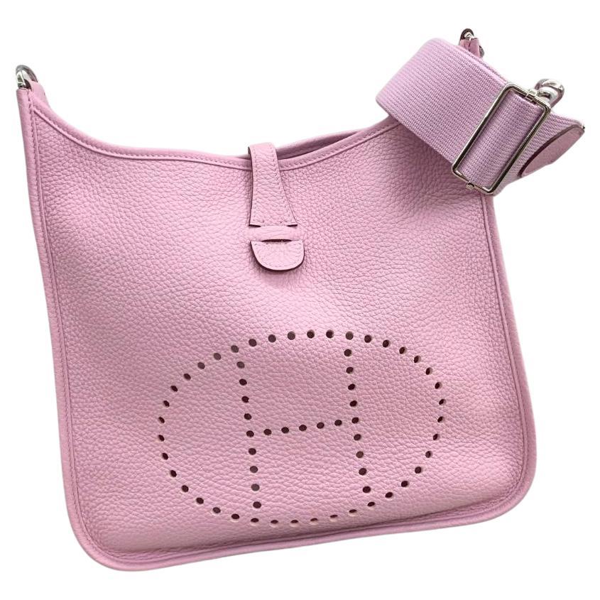 Hermes Evelyne III PM Mauve Sylvestre Clemence Palladium Hardware Pink Sakura in vendita