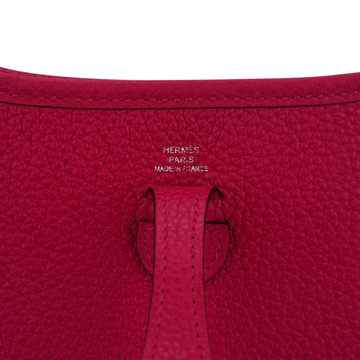 Hermes Evelyne III TPM Bag Framboise Clemence Leather For Sale 1