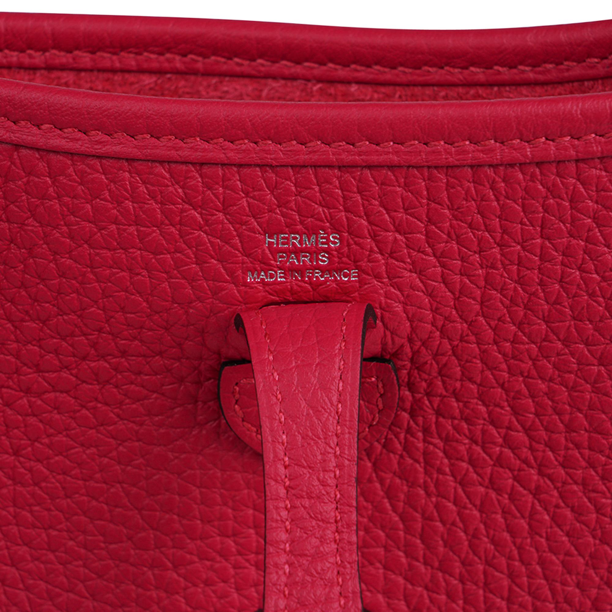 Women's Hermes Evelyne III TPM Bag Framboise Flipperball Sangle Clemence Leather For Sale