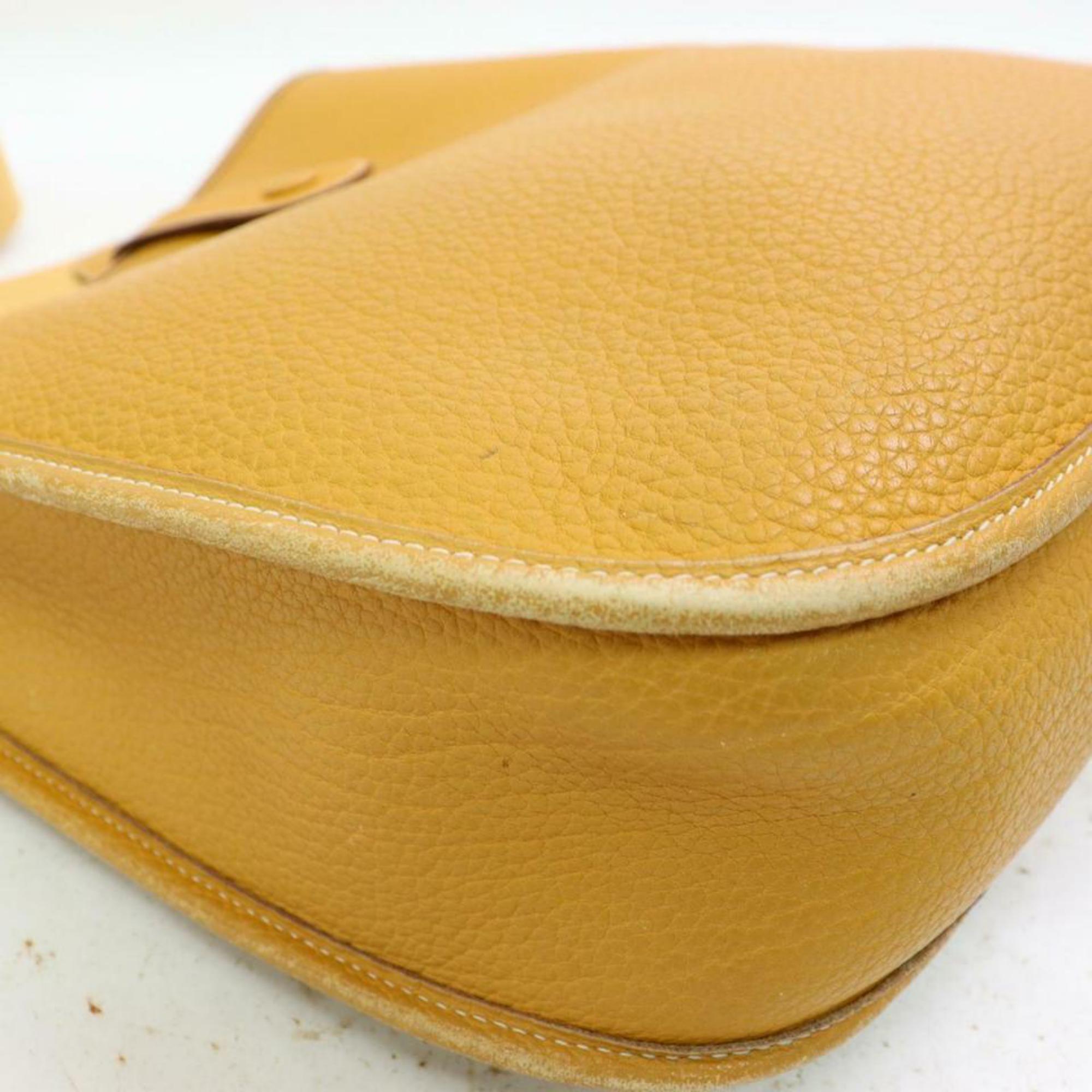 Hermès Evelyne Mustard Clemence 870631 Yellow Leather Messenger Bag For Sale 5
