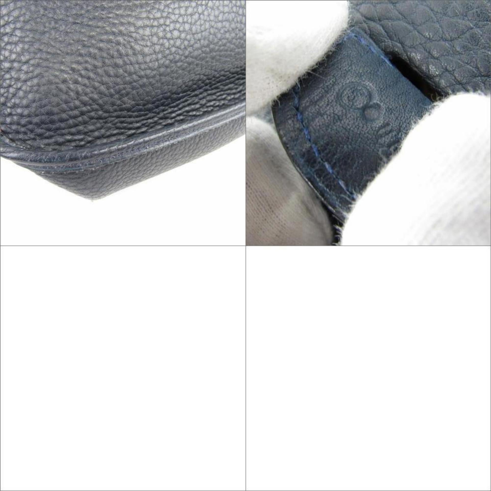 Hermès Evelyne Navy Togo Gm 868787 Blue Leather Messenger Bag In Good Condition For Sale In Forest Hills, NY