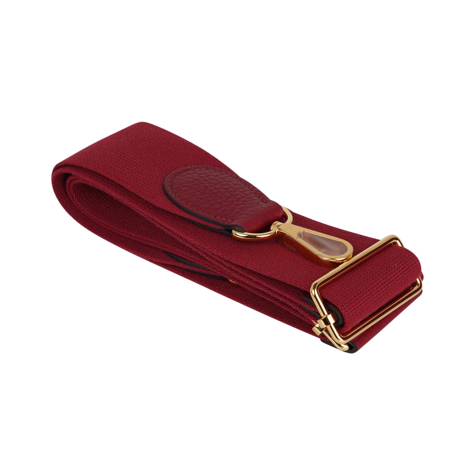 Red Hermes Evelyne PM Bag Rouge Grenat Gold Hardware Clemence