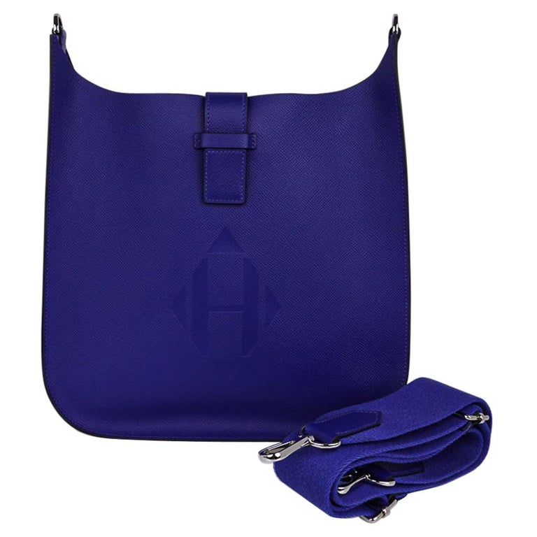 Hermes 2022 Etoupe/ Bleu Indigo Taurillon Clemence Evelyne TPM Crossbody  Bag For Sale at 1stDibs