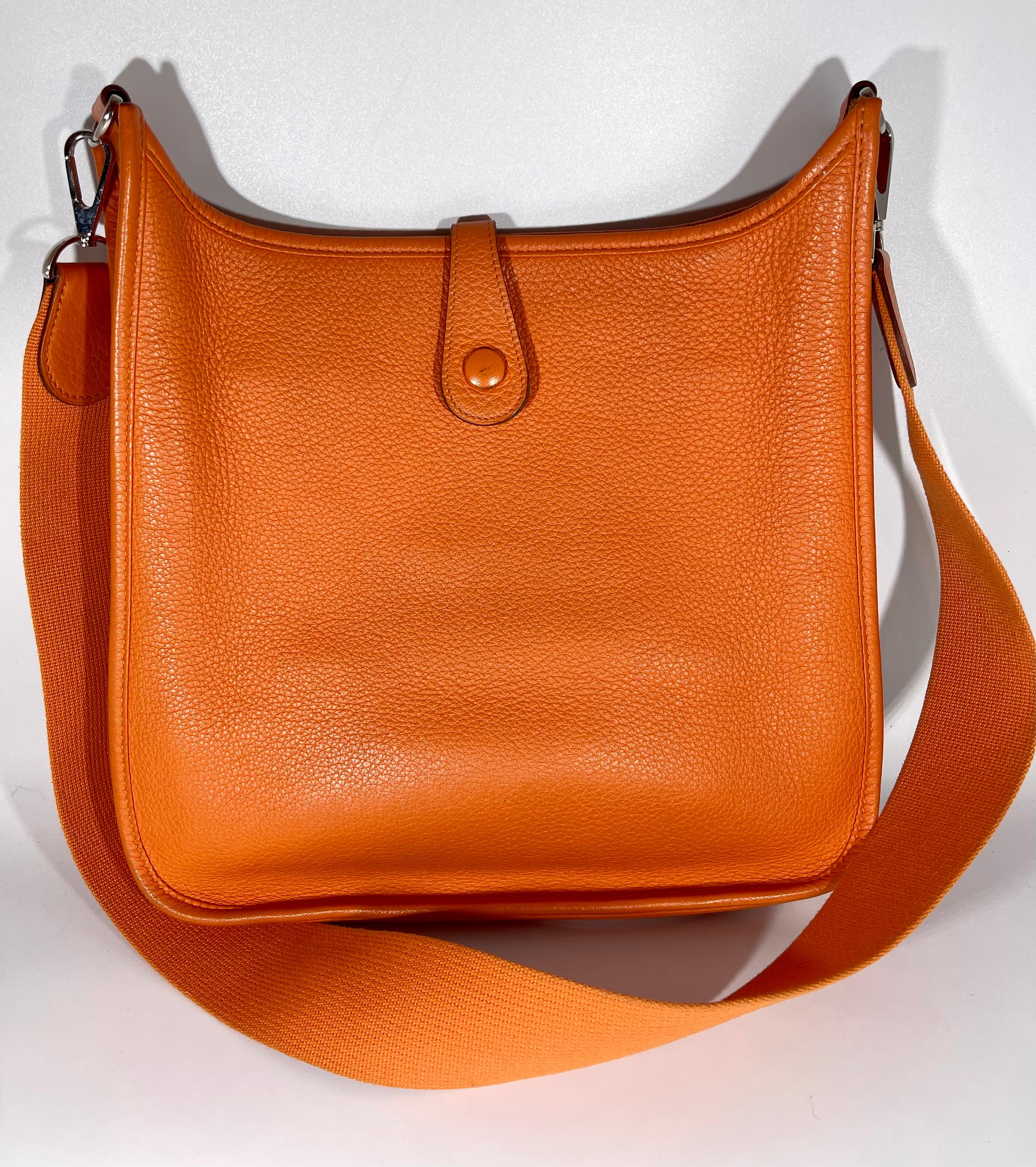 Hermès Evelyne Pm Oranges Leather Cross Body Bag, Excellent condition For Sale 7