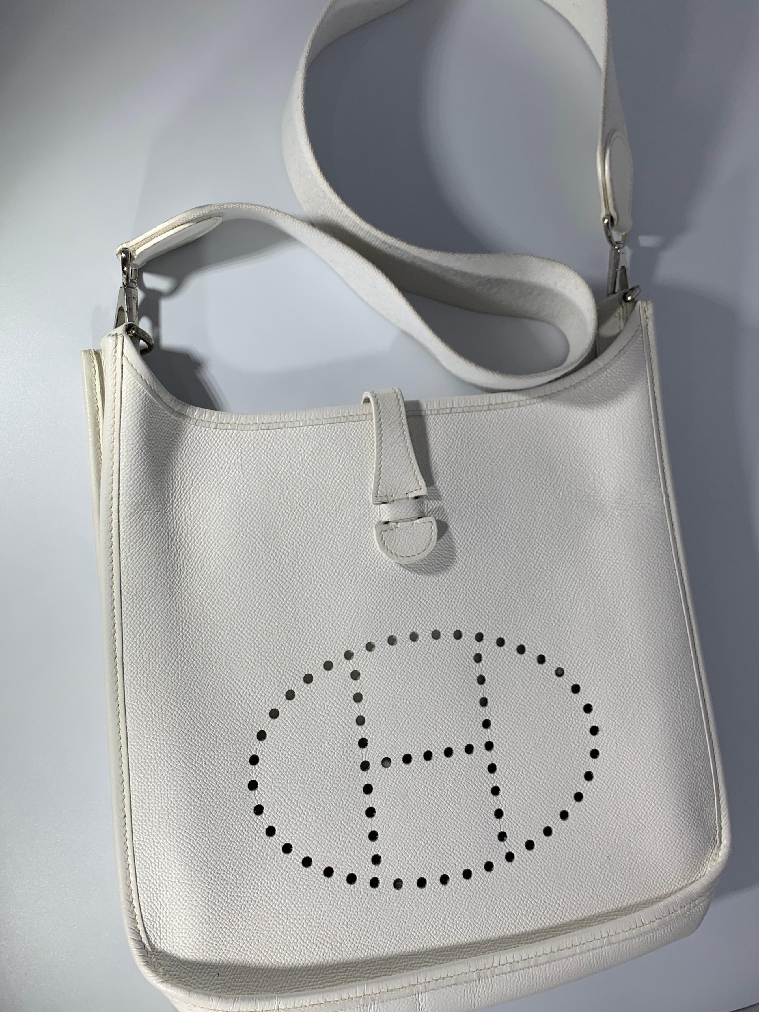Hermes Evelyne PM  White  Leather Crossbody / Shoulder Bag Vintage 1