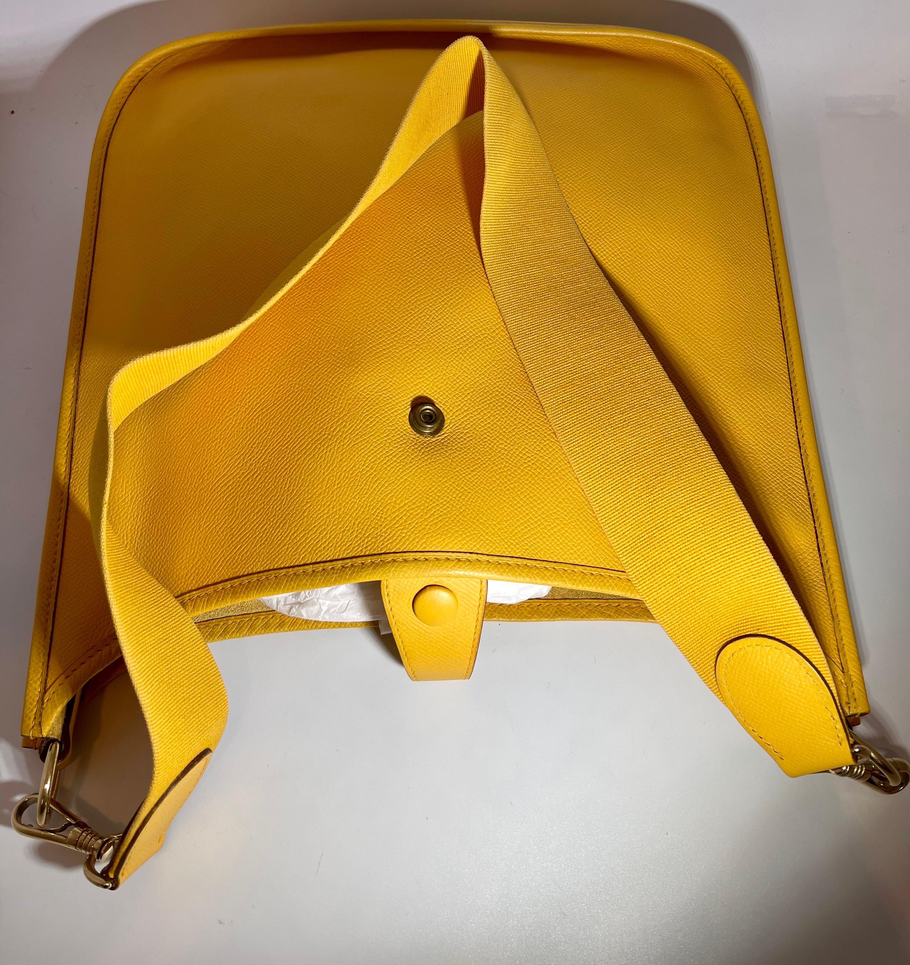 Hermès Evelyne Pm Yellow  Leather Cross Body Shoulder Bag In Excellent Condition In New York, NY