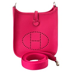 Hermès Hermes evelyne e tpm mini 16. Red Leather ref.243001 - Joli  Closet