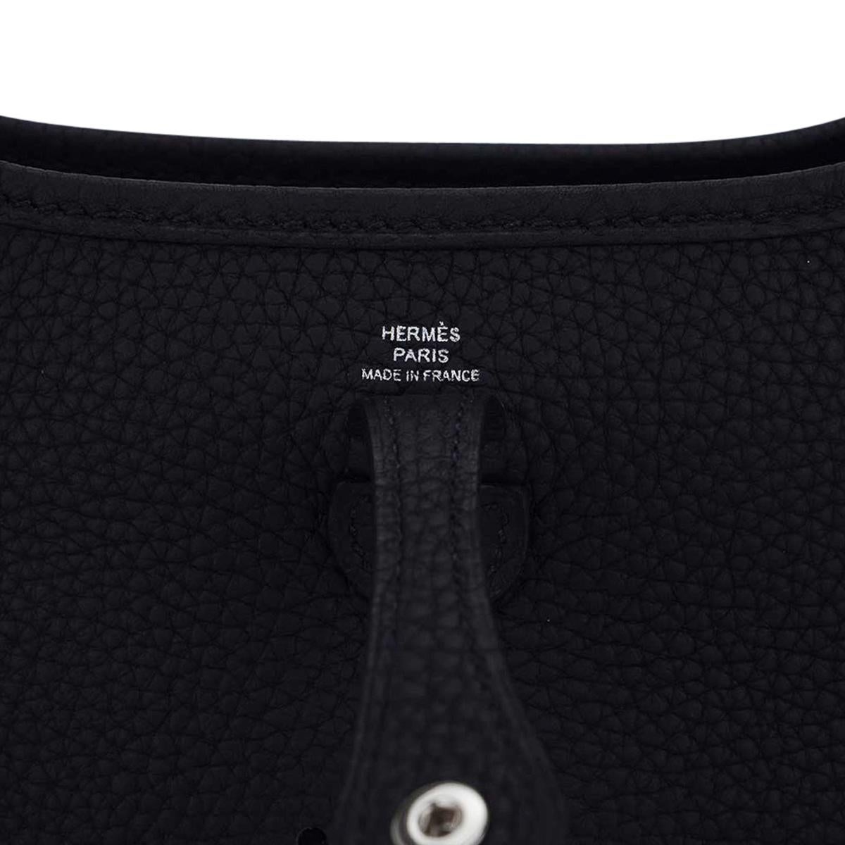 Hermes Evelyne TPM Bag Black Cavale Strap Clemence Palladium Hardware For Sale 2