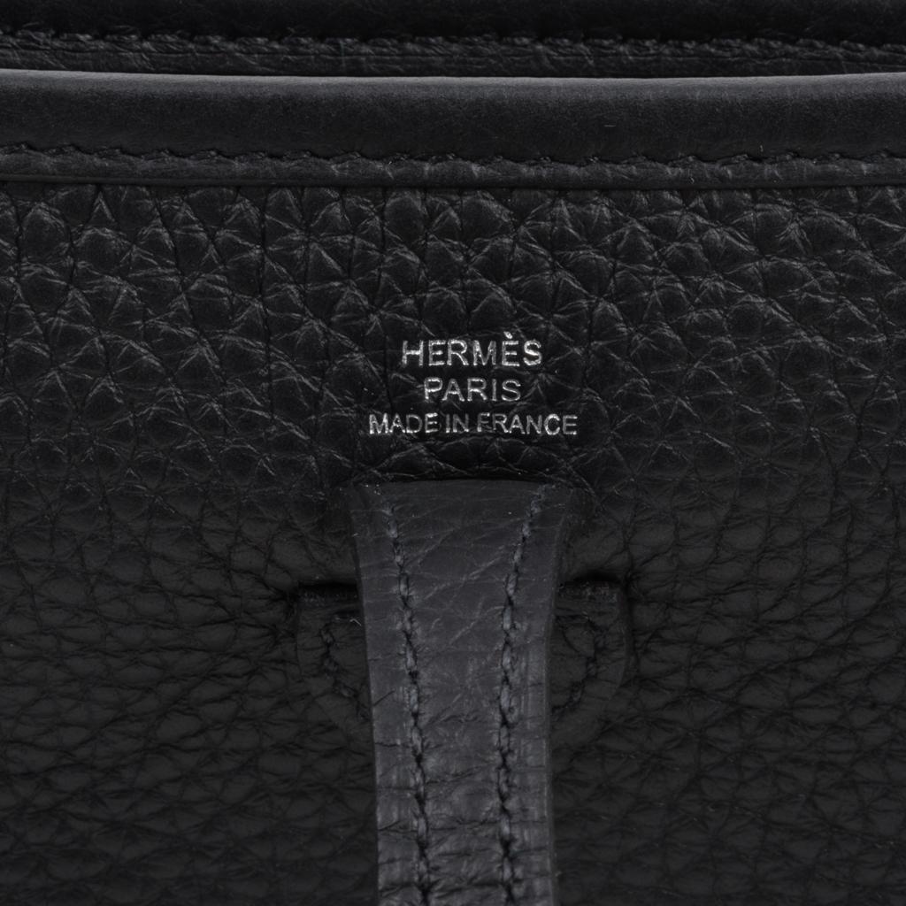 Hermes Evelyne TPM Bag Black Clemence Palladium Hardware For Sale 2