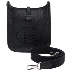 Hermes Evelyne TPM Tasche Schwarz Clemence Palladium Hardware