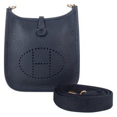 Hermes Evelyne TPM Tasche Blau Nuit Clemence Leder Gold Hardware