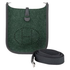 Hermes Evelyne TPM Bag Vert Anglais Feutre Vert Cypress Swift Leather Trim 