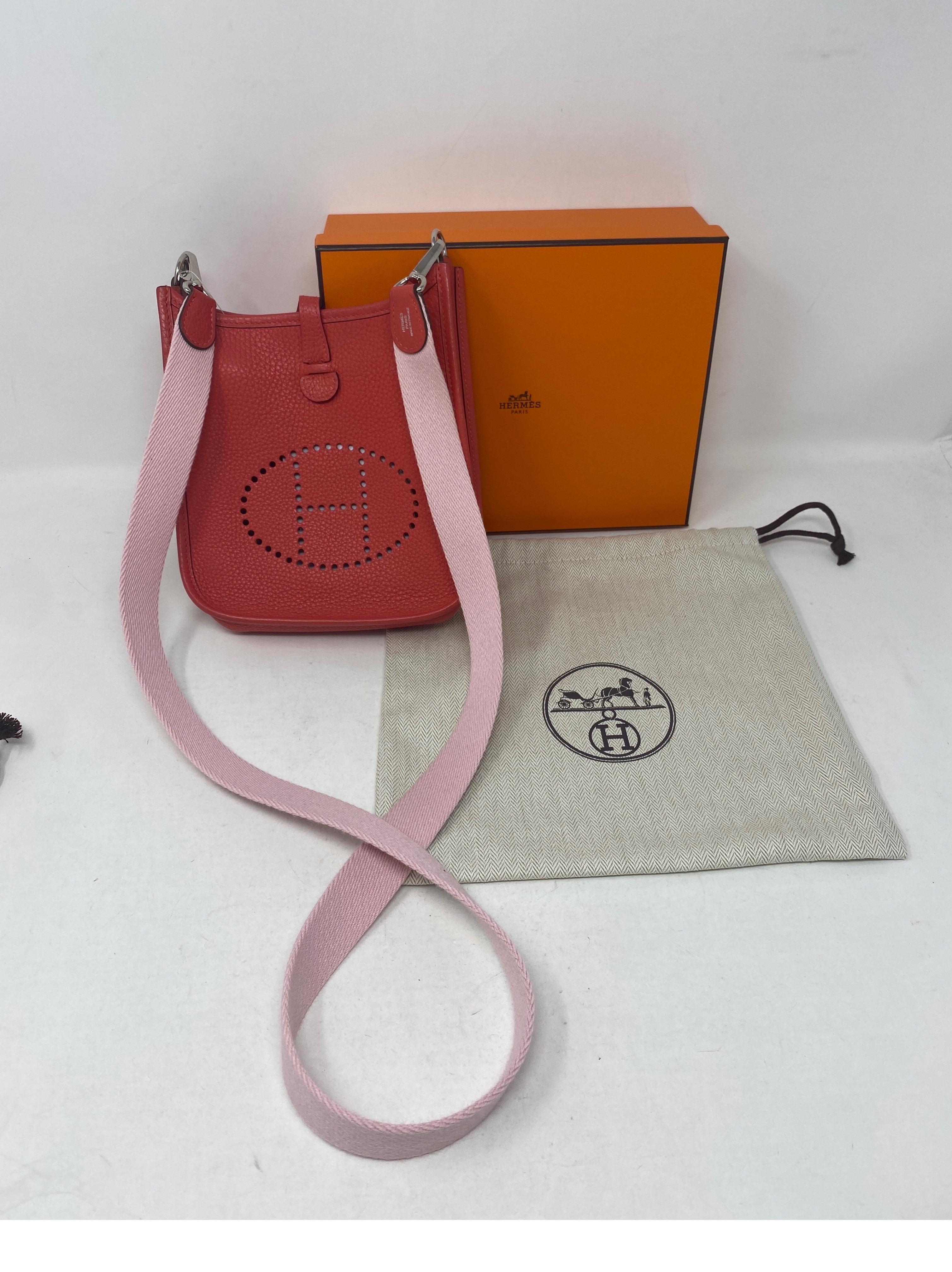 Hermes Evelyne TPM Rote schwenkbare Tasche (Braun)