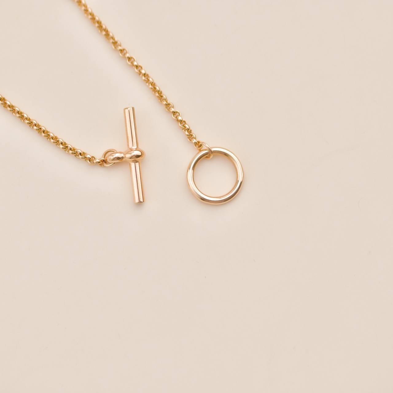 Hermès Ex-Libris 18K Rose Gold Coin Pendant Necklace Very Large Model For Sale 2