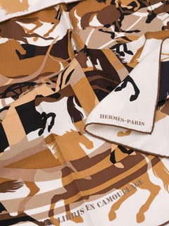 Hermès EX LIBRIS EN CAMOUFLAGE printed silk scarf
