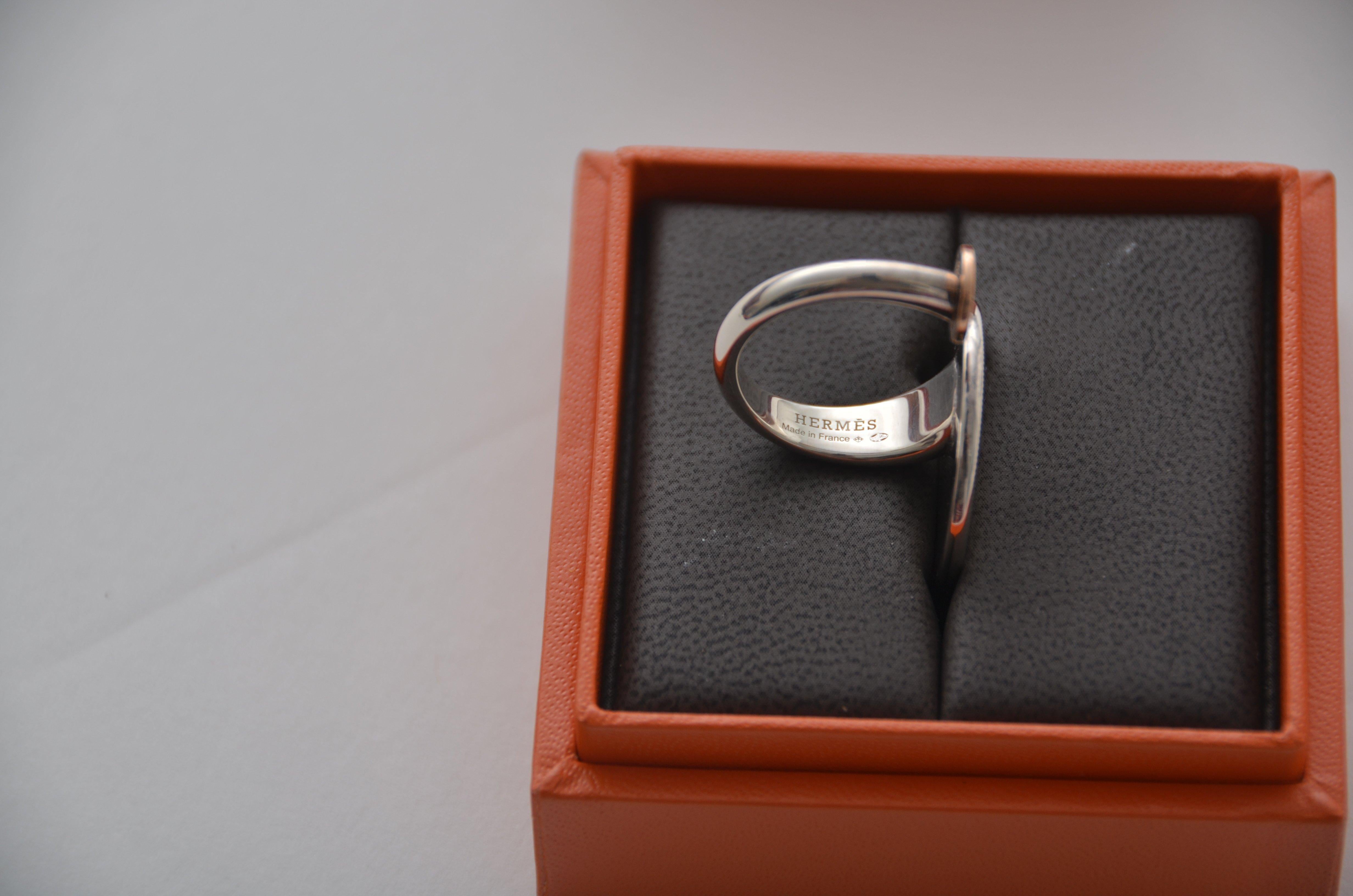 Women's or Men's Hermès Ex Libris Ring MM in 925 Silver and Rose Gold Size 57 For Sale