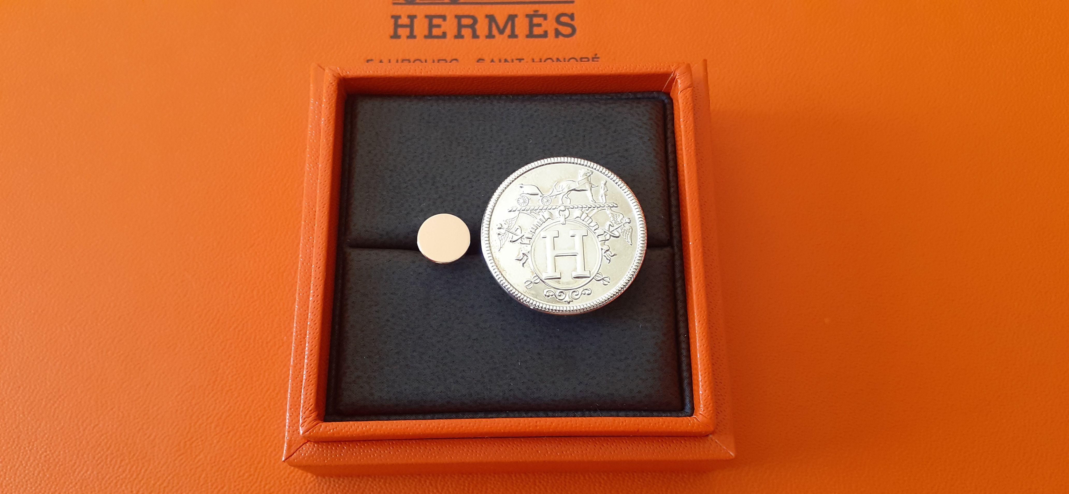 Hermès Ex Libris Ring MM in Silver and Rose Gold Size 52 For Sale 6