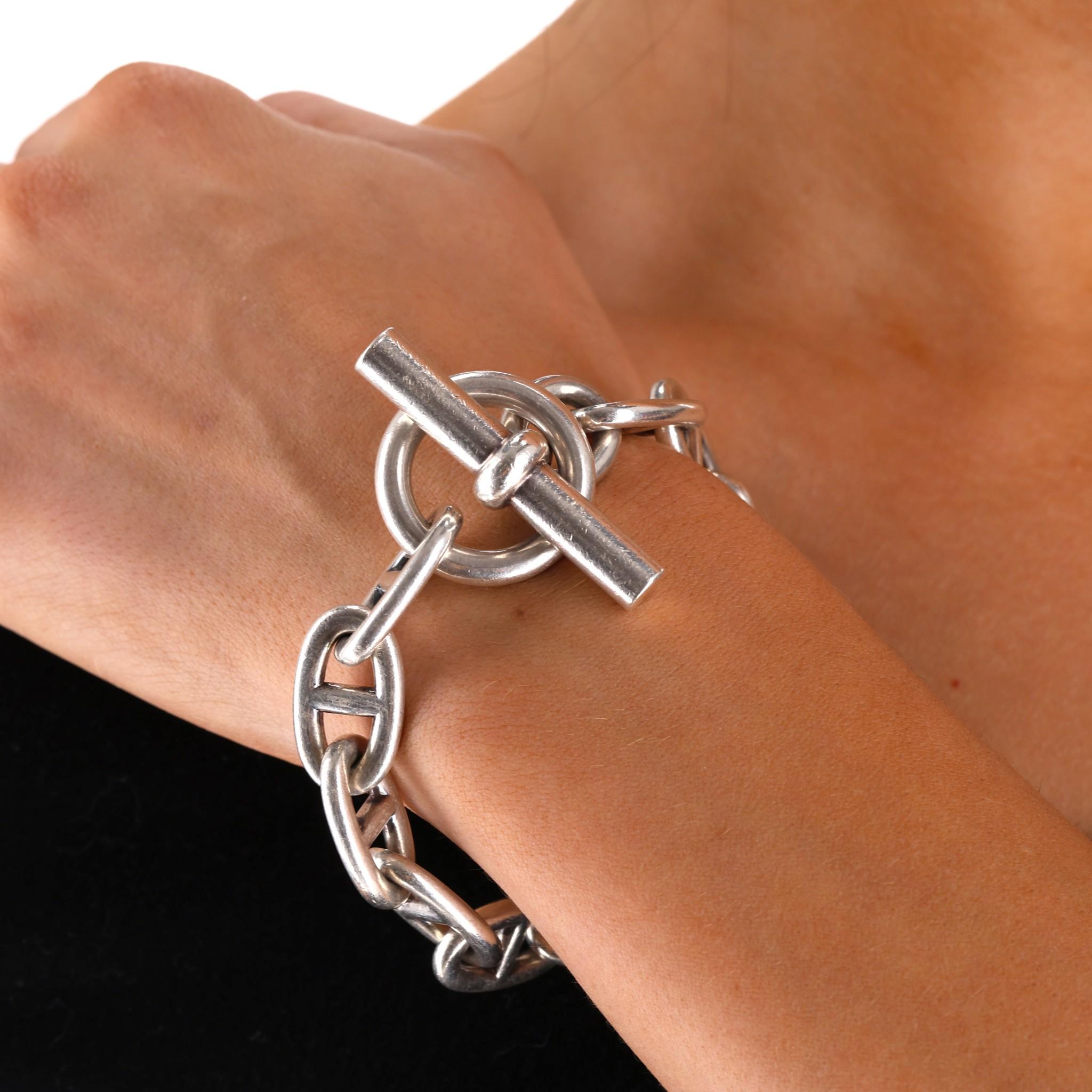 Hermes Extra Chunky Sterling Silver Chaine D'Ancre Bracelet

Very think, heavy linked Sterling silver chain link bracelet designed by Robert Dumas.

'Hermes' engravement to the toggle closure.

Currently available on Hermes official website. Rrp