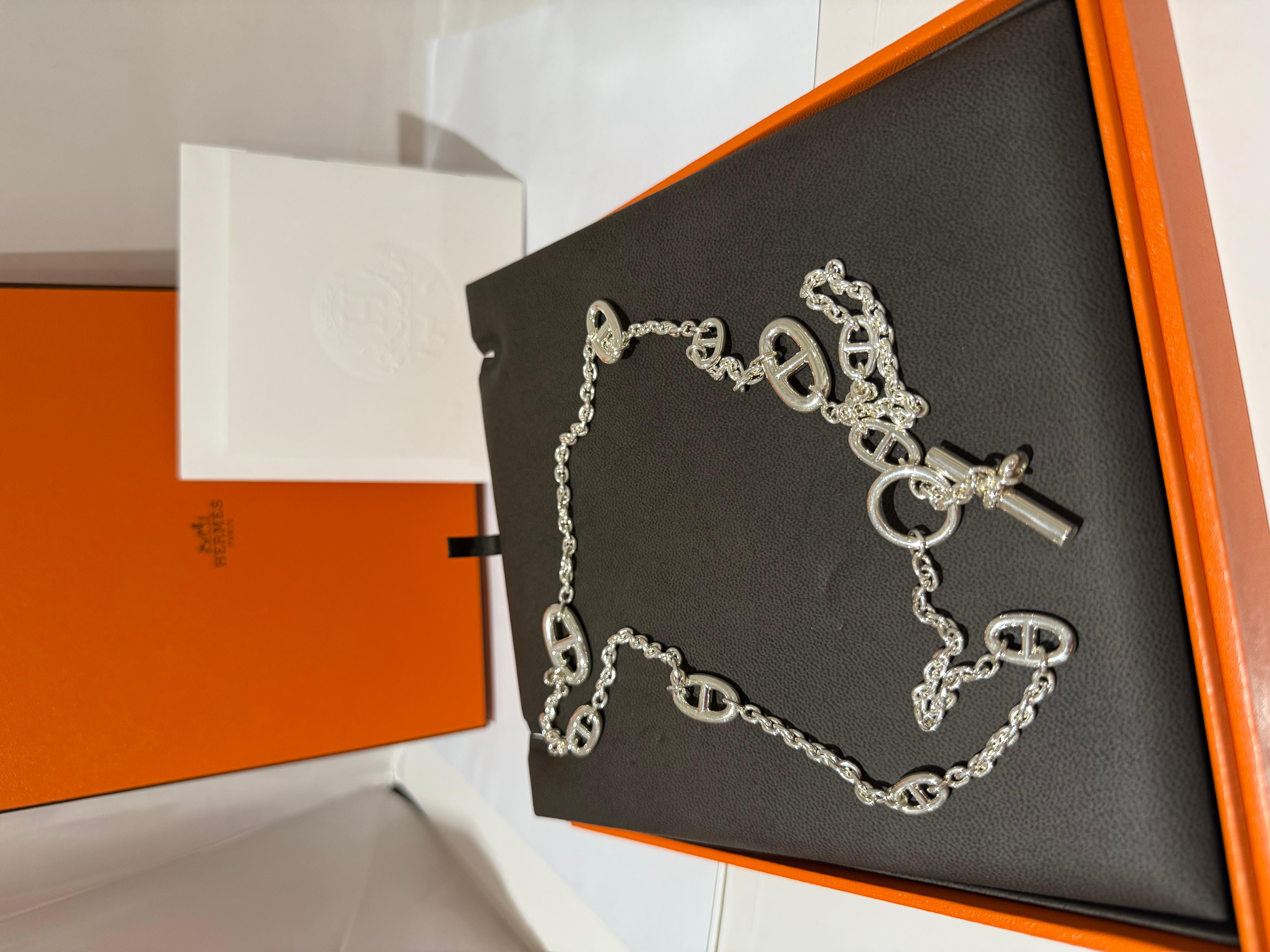 Hermes Farandole long necklace 80cm with box and certificate. Necklace in sterling silver

Made in France
Silver 925/1000
Total length: 80 cm