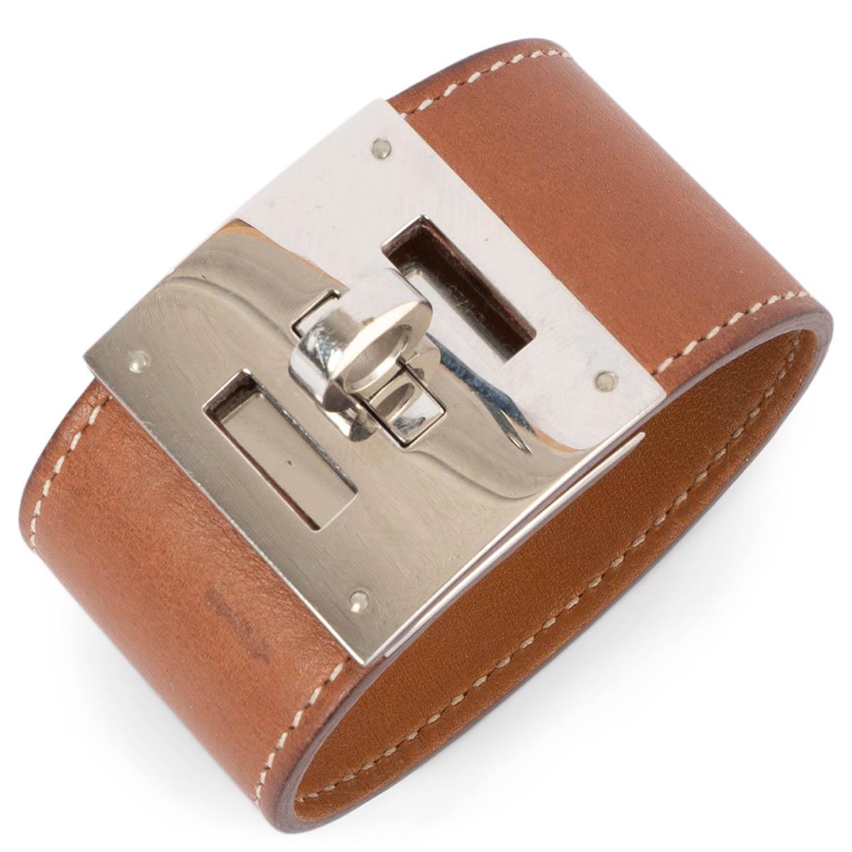 HERMES Fauve brown Barenia leather KELLY DOG Cuff Bracelet S In Fair Condition For Sale In Zürich, CH