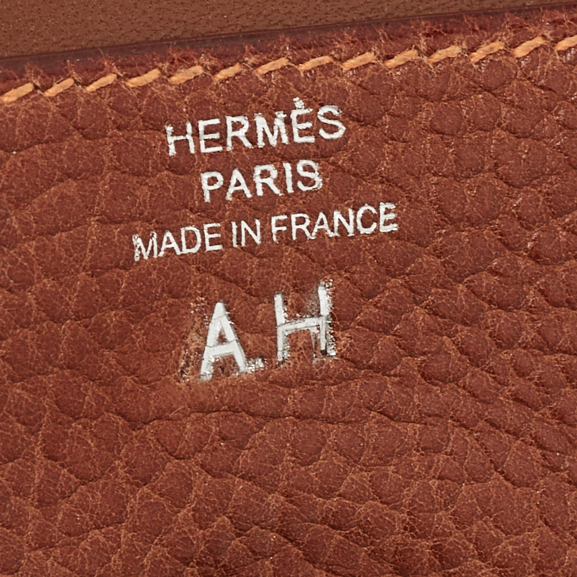 Hermes Fauve/Orange Fjord Leather Dogon Card Holder For Sale 7