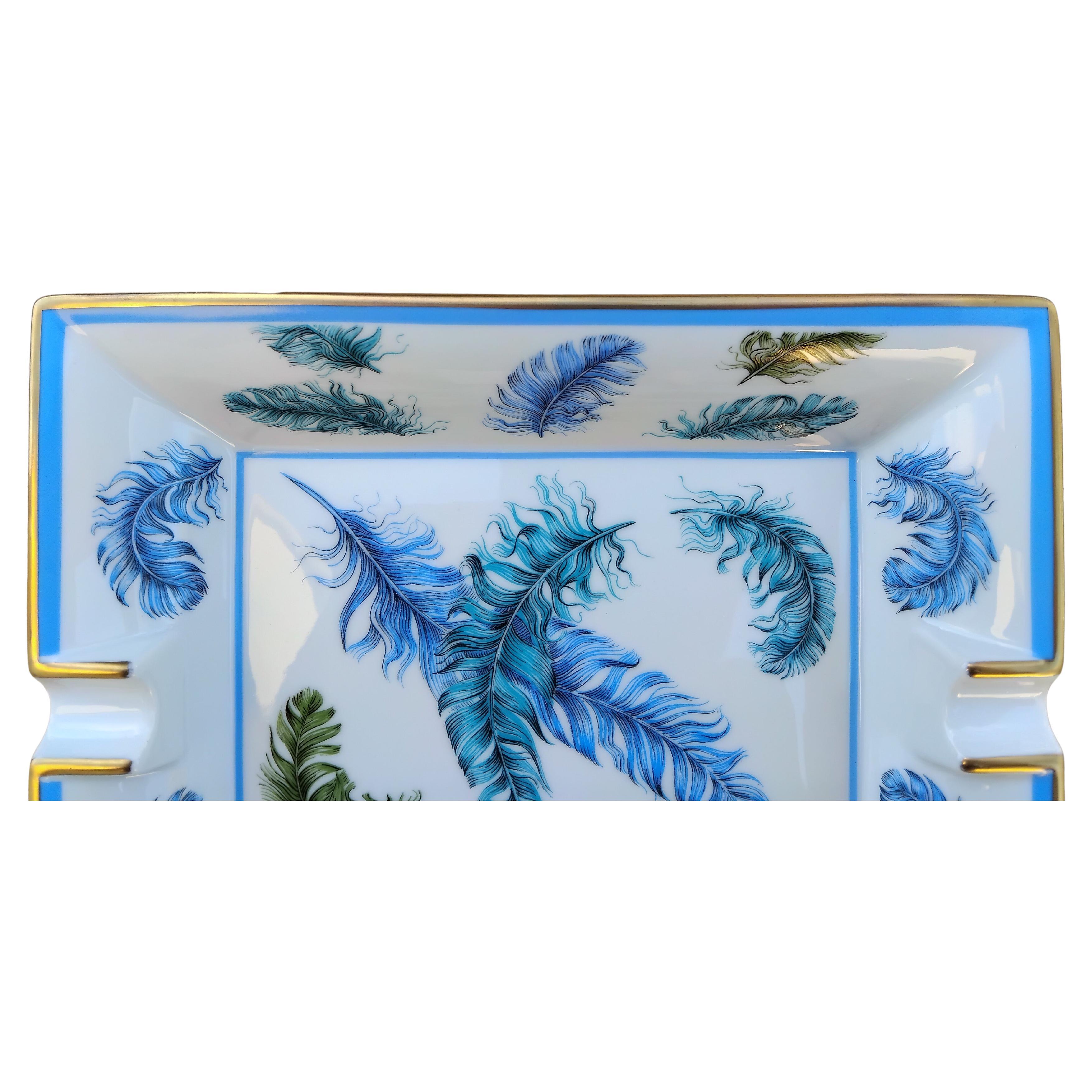 Hermès Federn Aschenbecher Wechseltablett Porzellan Gold im Angebot 2