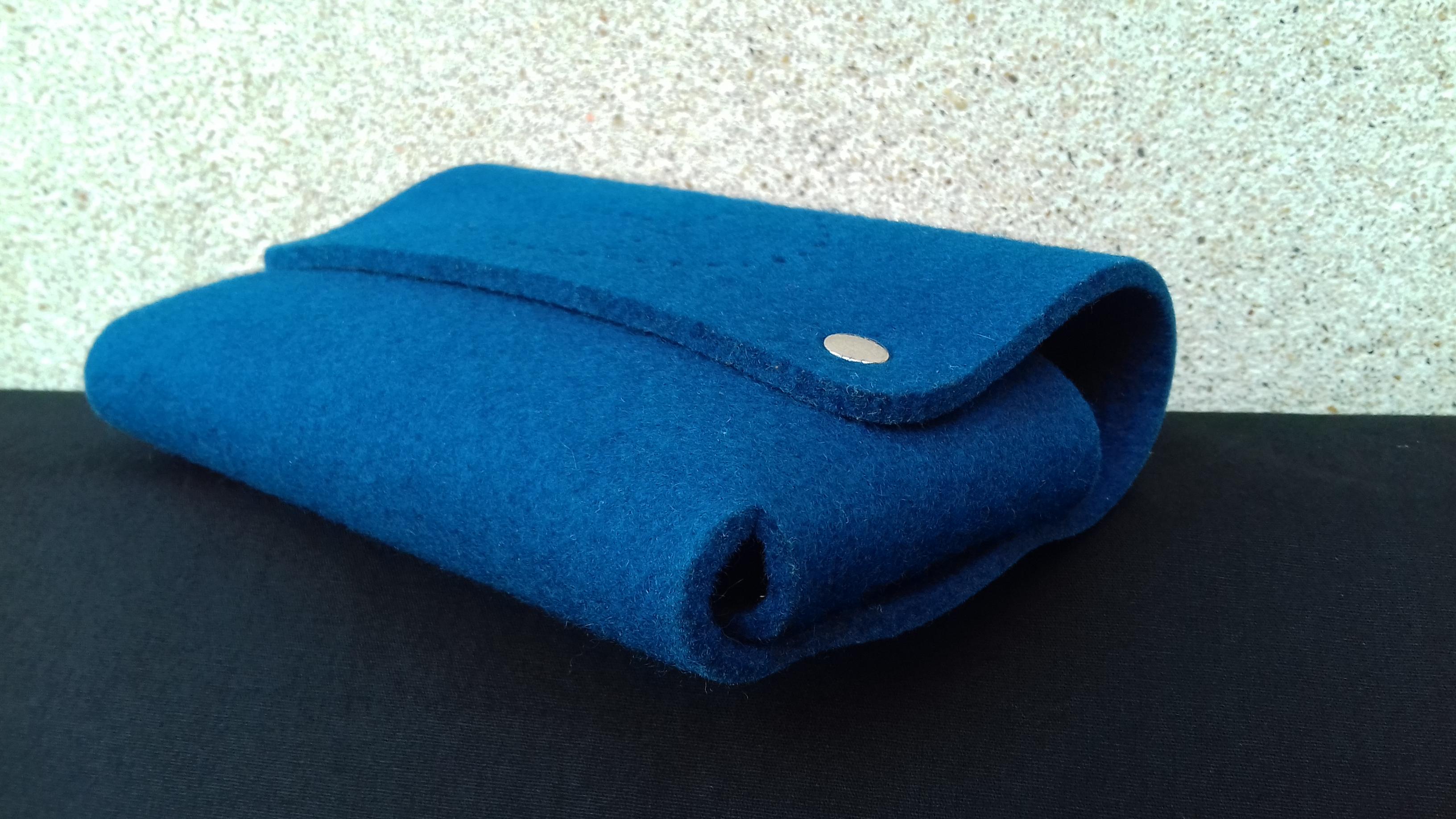 Hermès Felt Pouch Bag Belt Purse Playing Cards Case Blue in Box 7