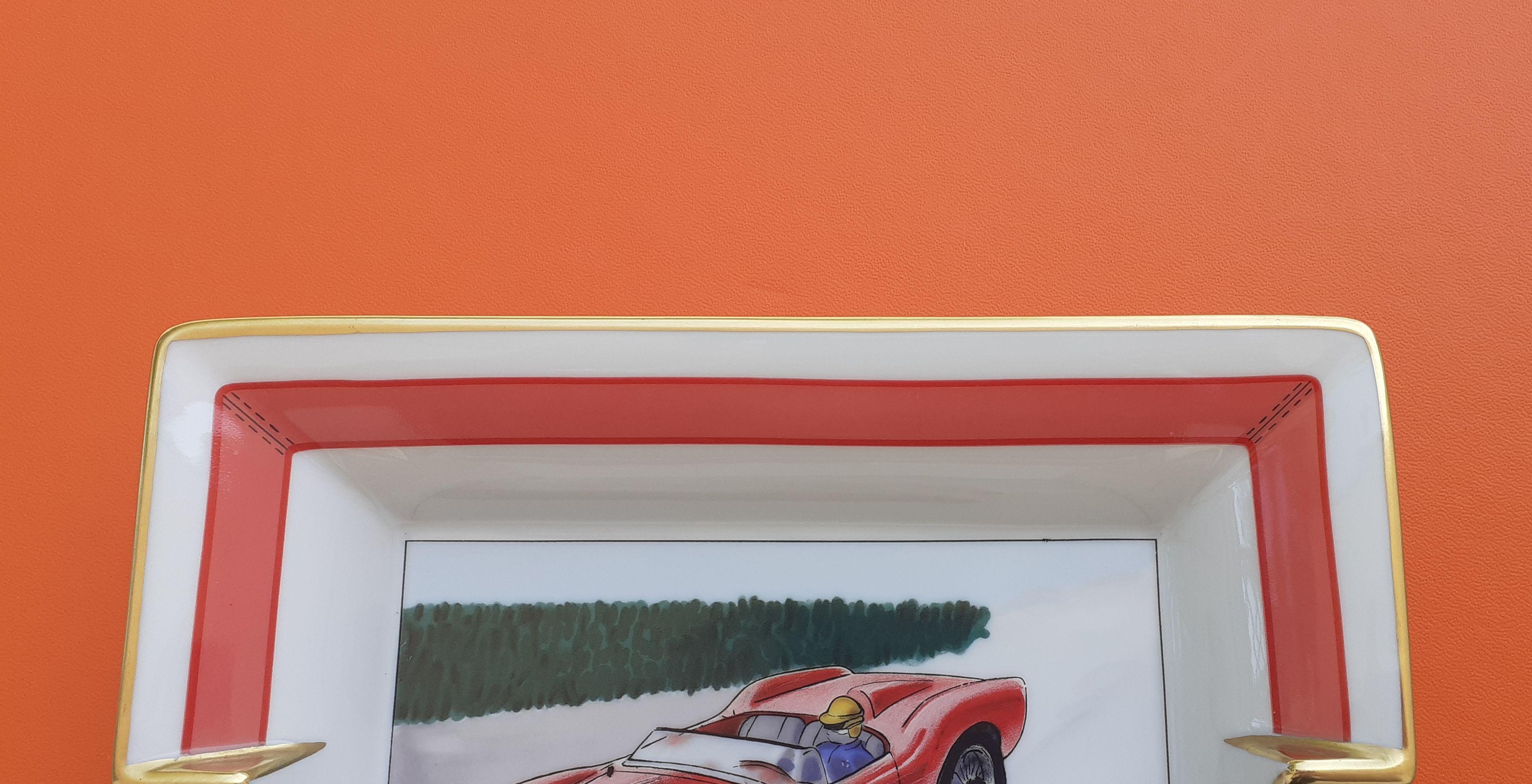 Hermès Ferrari 250 Testa Rossa 1957 Cigar Ashtray Porcelain Gold 4