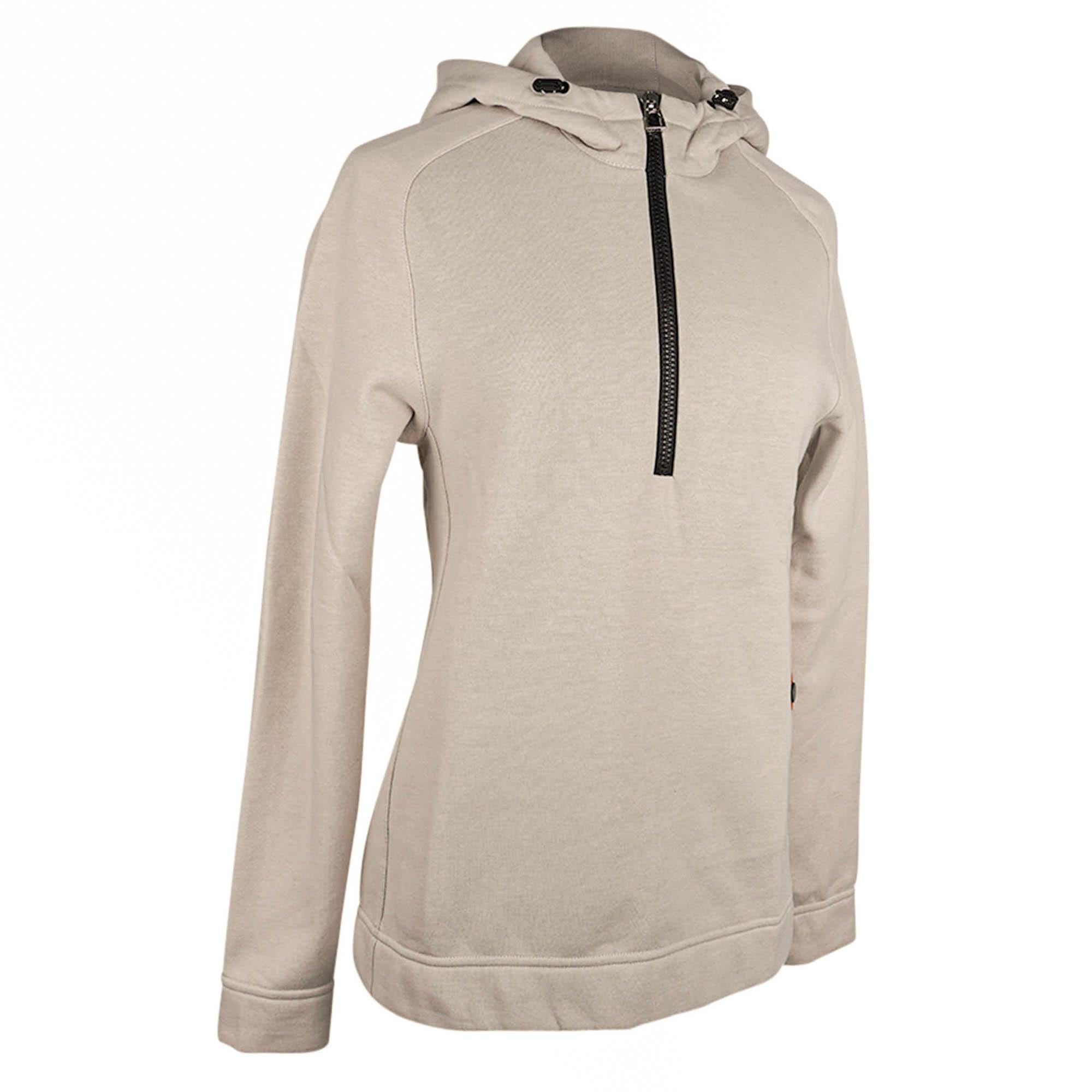 Hermès Fit hooded sweatshirt featured in Gris Carriere.
Front zip with logo pull.
Hood has drawstring with a cord lock.
Fabric breathable with thermo-regulating properties.
Orange lined exterior pocket on the left side with Clou de Selle snap
