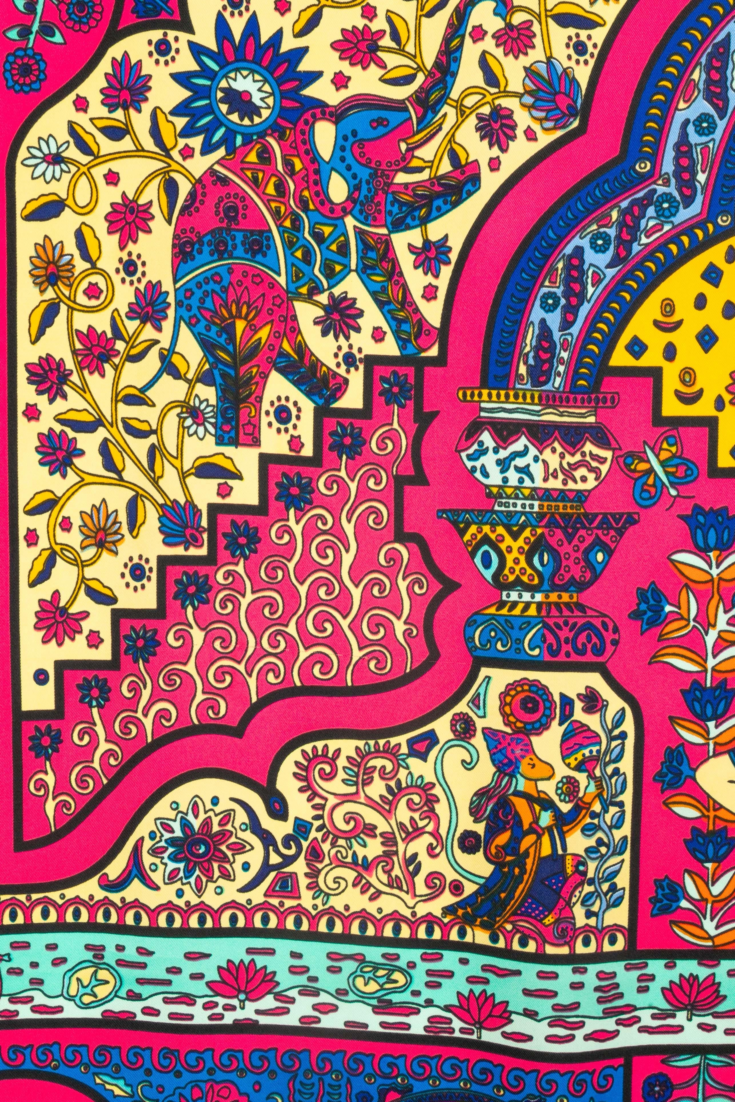Beige Foulard di Hermès 