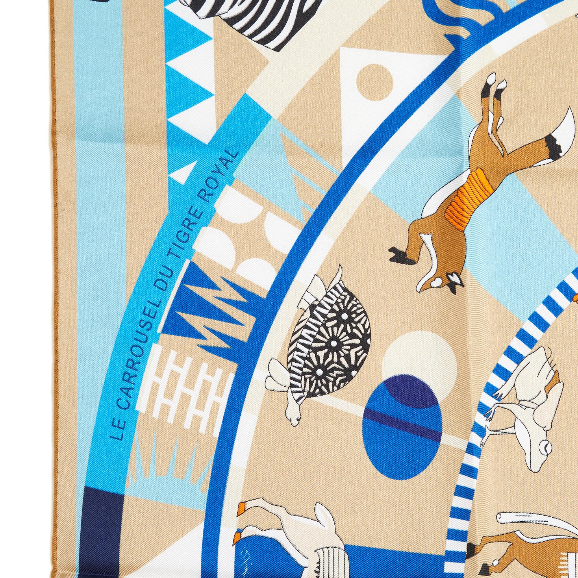 Carré Hermès 90 en sergé de soie, motif Le Carrousel du Tigre Royal par Katie Scott, édition courante 