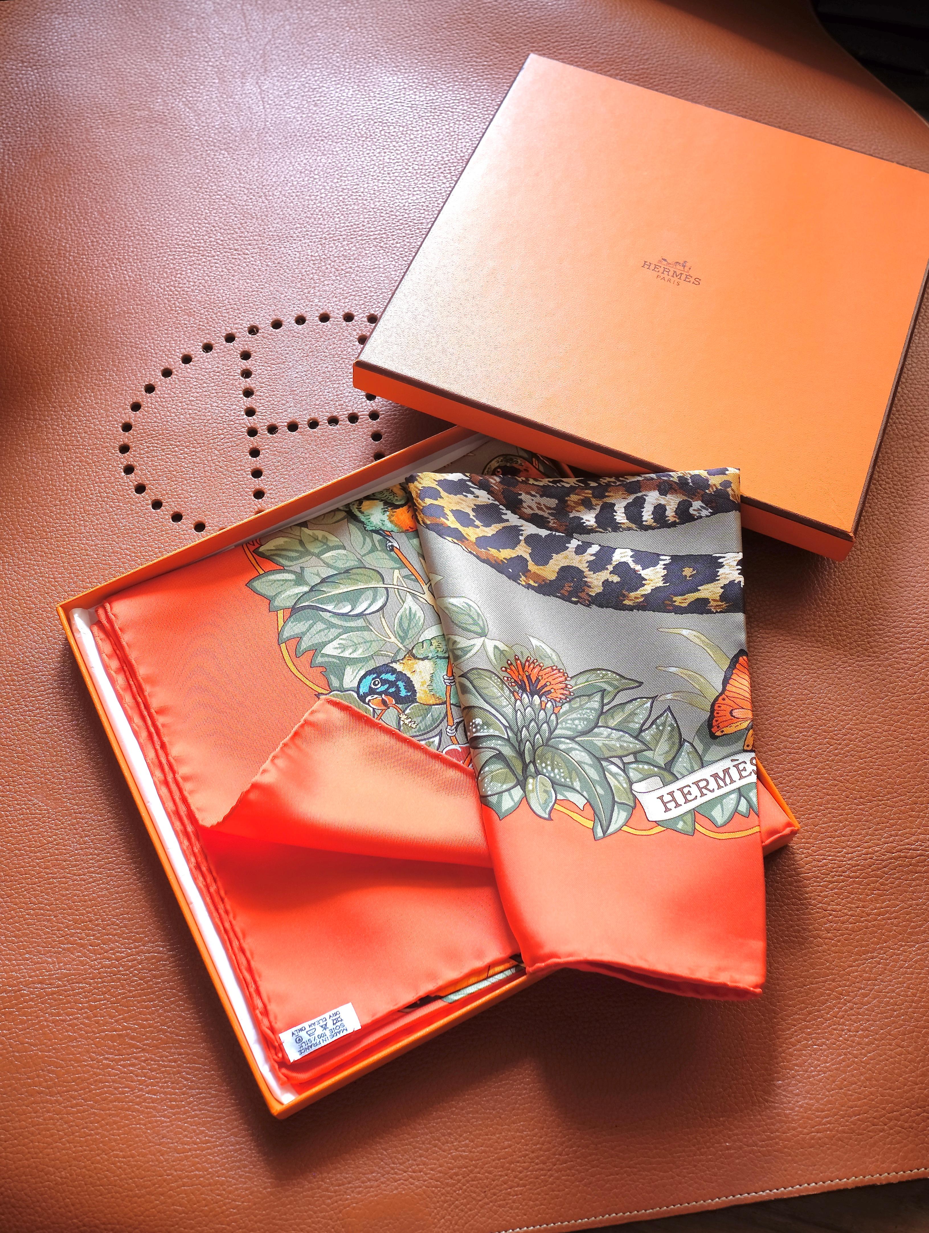 HERMÈS - Foulard iconico in seta 90x90 